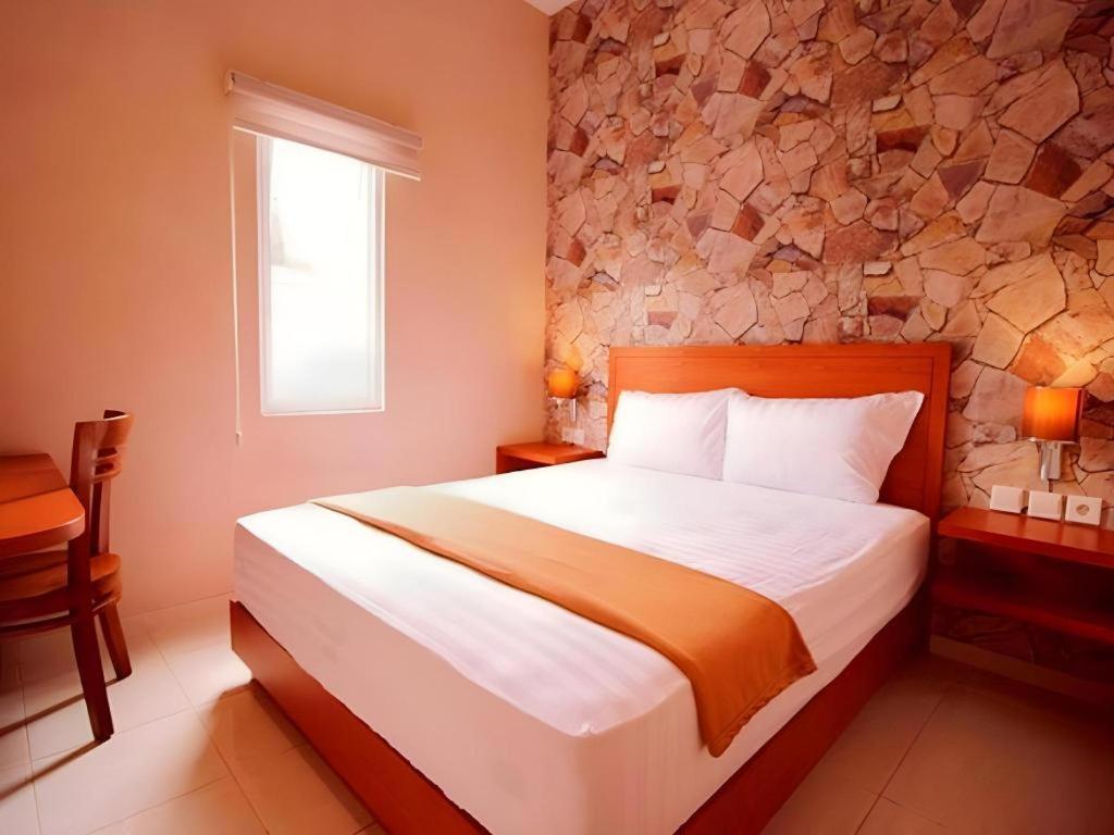Amaya Suites Hotel Kejayan Exterior photo