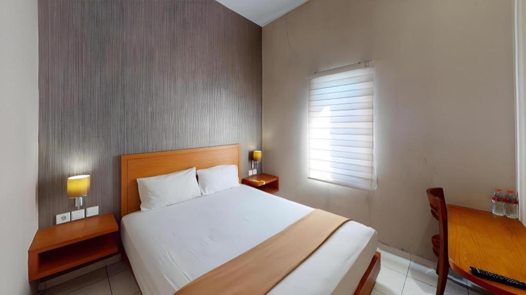 Amaya Suites Hotel Kejayan Exterior photo