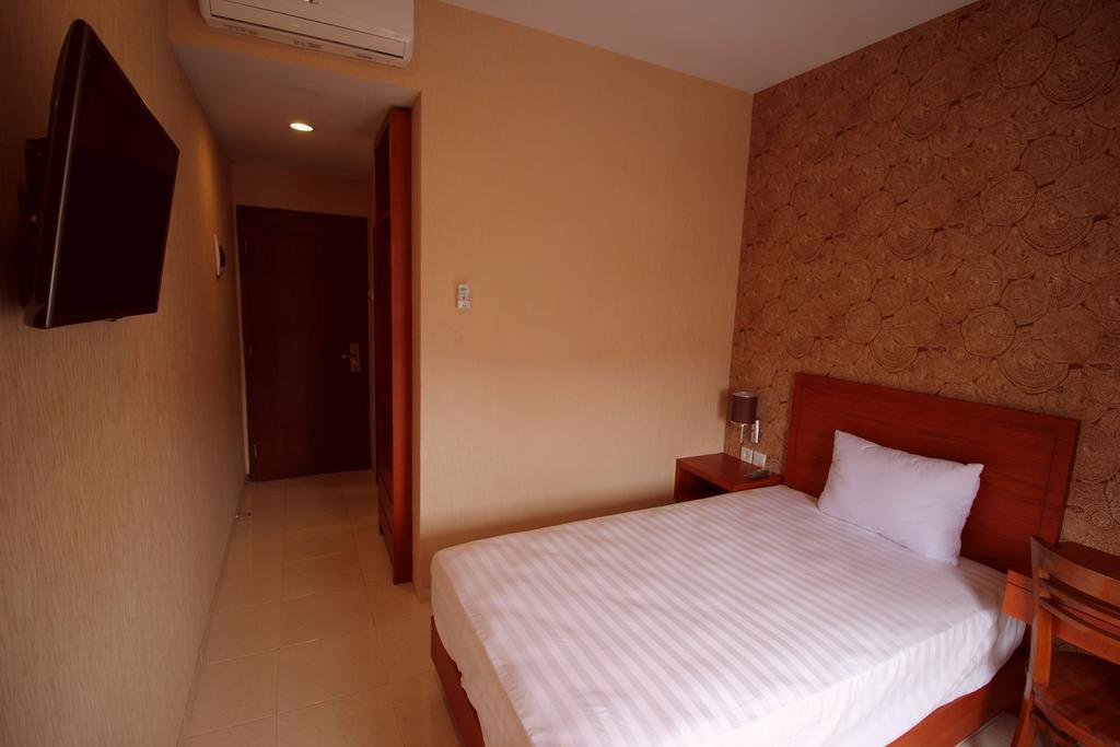 Amaya Suites Hotel Kejayan Exterior photo